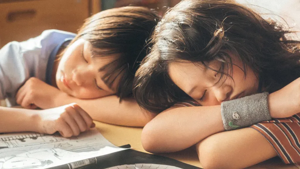 Poster promocional do filme live-action de Look Back